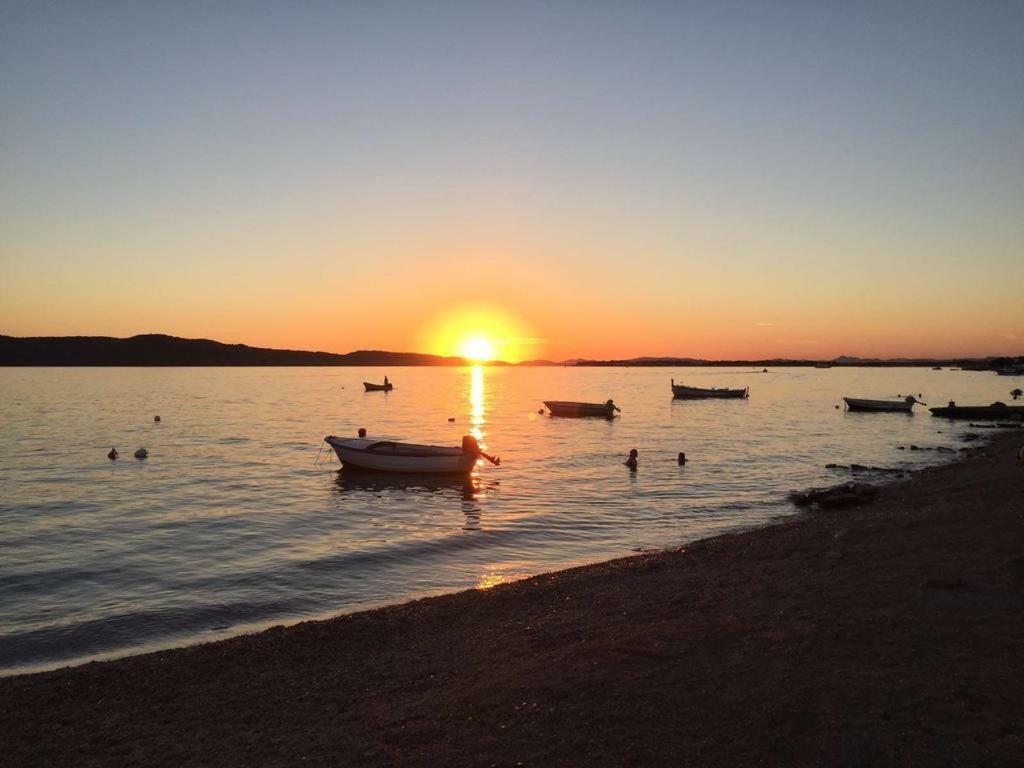 Family Friendly Holiday Home "Ana" Sibenik Exterior photo